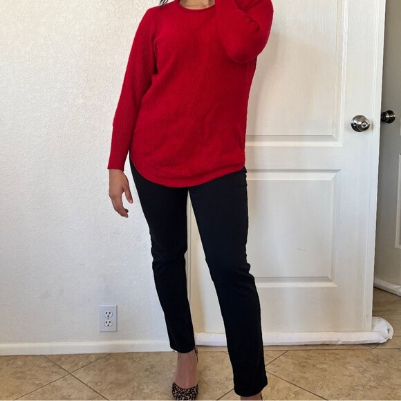 Cashmere & Wool Blend, Cable Knit Sweater - Picture 15 of 16